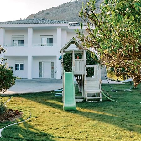 M Mansion Villa Pefki  Exterior photo