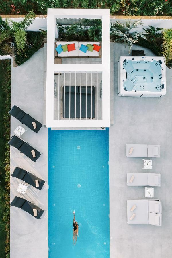 M Mansion Villa Pefki  Exterior photo